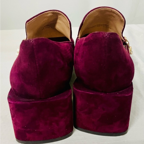 Tory Burch Tess suede block heels in Great Condition - Picture 8 of 11